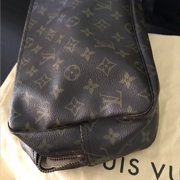 Amazing Authentic Vintage Unisex Louis Vuitton Trusse de Toilette Toiletry Case - Picture 11 of 11